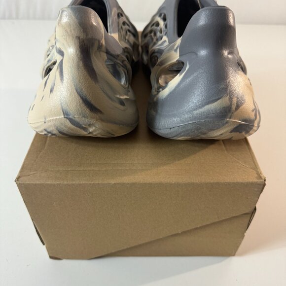 Adidas Yeezy Foam RNR MX Moon Grey Mens Size 7 NEW in Box - Picture 6 of 10